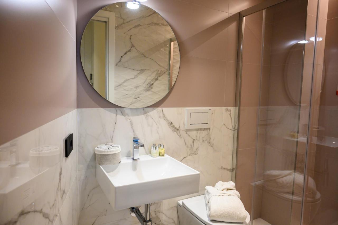 Vistamare Luxury Retreat Apartment Сестри Леванте Екстериор снимка