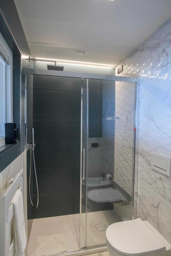 Vistamare Luxury Retreat Apartment Сестри Леванте Екстериор снимка